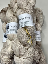 Load image into Gallery viewer, Yorkie Yarns Simply B DK