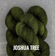 Load image into Gallery viewer, Madelinetosh Tosh Merino Light