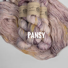 Load image into Gallery viewer, Emma's Yarn Super Silky