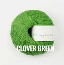 Load image into Gallery viewer, Knitting for Olive Merino