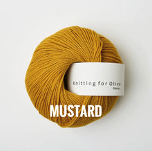 Load image into Gallery viewer, Knitting for Olive Merino