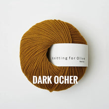 Load image into Gallery viewer, Knitting for Olive Merino