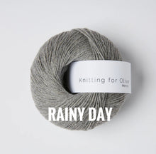 Load image into Gallery viewer, Knitting for Olive Merino