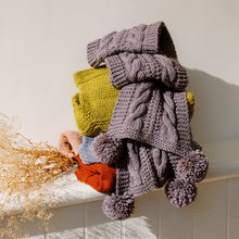Load image into Gallery viewer, Knit How (Revised and Updated Edition) Book