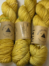 Load image into Gallery viewer, Madelinetosh Tosh Vintage