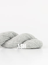 Load image into Gallery viewer, Tosh Pebble