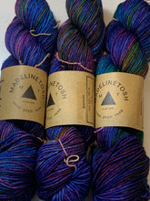 Load image into Gallery viewer, Madelinetosh Tosh Vintage