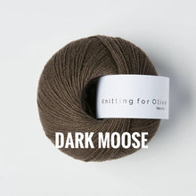 Load image into Gallery viewer, Knitting for Olive Merino