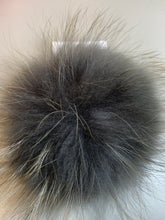 Load image into Gallery viewer, PomPoms