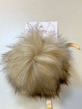 Load image into Gallery viewer, Ikigai Fiber Faux Poms