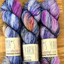 Load image into Gallery viewer, Simply Spectacular DK