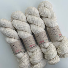 Load image into Gallery viewer, Emma's Yarn Super Silky