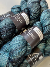 Load image into Gallery viewer, Madelinetosh TML + Copper