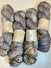 Load image into Gallery viewer, Bodacious Bulky