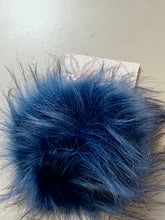 Load image into Gallery viewer, Ikigai Fiber Faux Poms