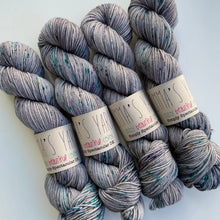 Load image into Gallery viewer, Simply Spectacular DK