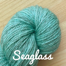 Load image into Gallery viewer, La Bien Aimée Corrie Worsted