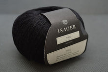 Load image into Gallery viewer, Isager Yarn Trio 1