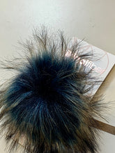 Load image into Gallery viewer, Ikigai Fiber Faux Poms