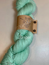 Load image into Gallery viewer, Juniper