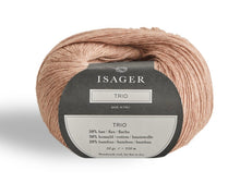 Load image into Gallery viewer, Isager Yarn Trio