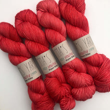 Load image into Gallery viewer, Emma's Yarn Super Silky