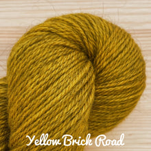 Load image into Gallery viewer, La Bien Aimee Corrie Worsted