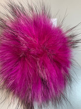 Load image into Gallery viewer, PomPoms