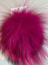 Load image into Gallery viewer, PomPoms