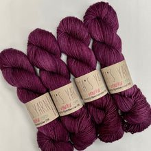 Load image into Gallery viewer, Simply Spectacular DK