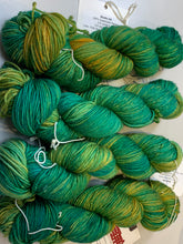 Load image into Gallery viewer, Neighborhood Fibers Studio DK