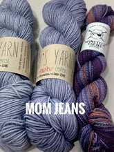 Load image into Gallery viewer, Moonbumps Shawl Kit