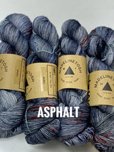 Load image into Gallery viewer, Madelinetosh Tosh Merino Light