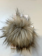 Load image into Gallery viewer, Ikigai Fiber Faux Poms