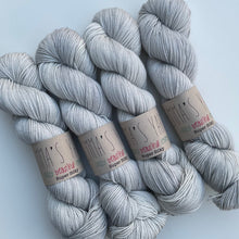 Load image into Gallery viewer, Emma's Yarn Super Silky