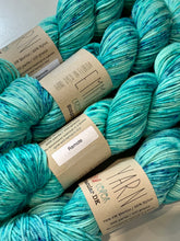 Load image into Gallery viewer, Simply Spectacular DK