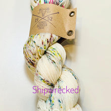 Load image into Gallery viewer, The Farmers Daughter Squish Fingering