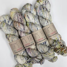 Load image into Gallery viewer, Simply Spectacular DK