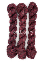 Load image into Gallery viewer, Plied Yarns North Ave