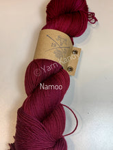 Load image into Gallery viewer, The Farmers Daughter Squish Fingering