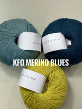 Load image into Gallery viewer, Joji 3 Color Cashmere Cowl Kit
