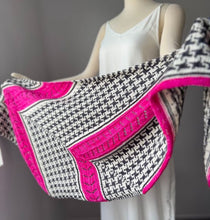 Load image into Gallery viewer, Drop-Ship Back to the Fuchsia Shawl Kit
