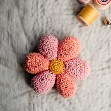 Load image into Gallery viewer, Crochet How by Meghan Fernandes and Lydia Gluck
