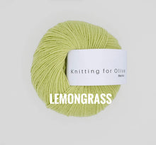 Load image into Gallery viewer, Knitting for Olive Merino
