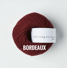 Load image into Gallery viewer, Knitting for Olive Merino
