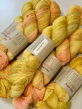 Load image into Gallery viewer, Emma&#39;s Yarn Super Silky
