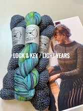 Load image into Gallery viewer, Drea Renee Knits The Metamorphic Sweater (Versus version)
